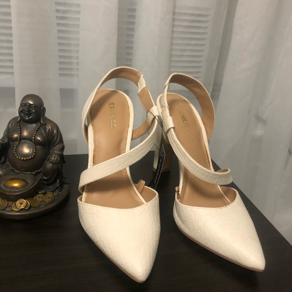 Express NEW with tags spring/summer sandals